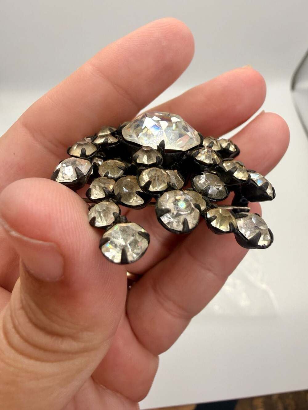 Vintage Crystal Rhinestone Cluster Brooch Pin - Picture 5 of 6